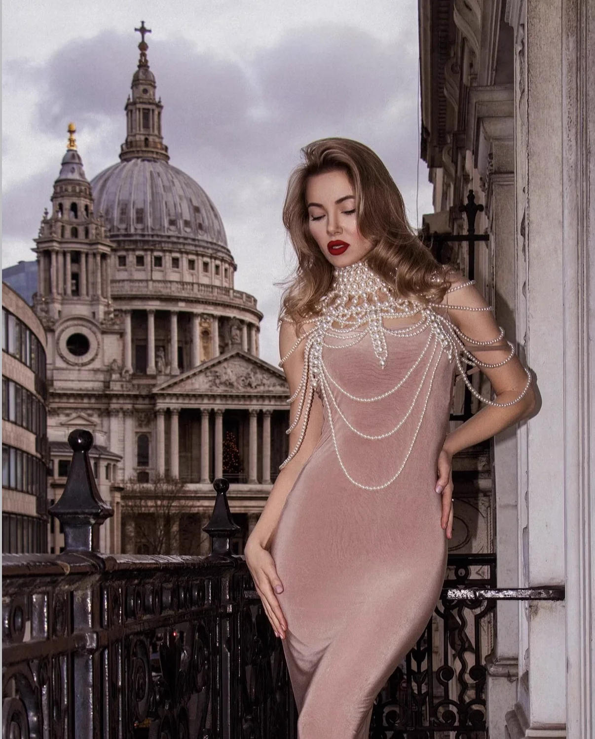 Pearl body jewellery fashion editorial at St Paul's Cathedral, photographed by Mariya Harley